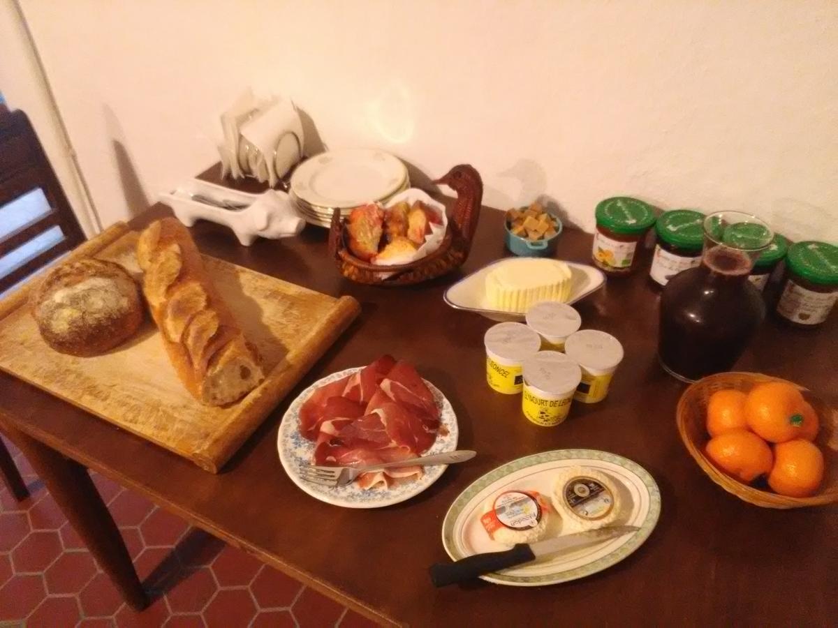 Le Vin De L'Ete Bed & Breakfast Ponet-et-Saint-Auban Exterior foto